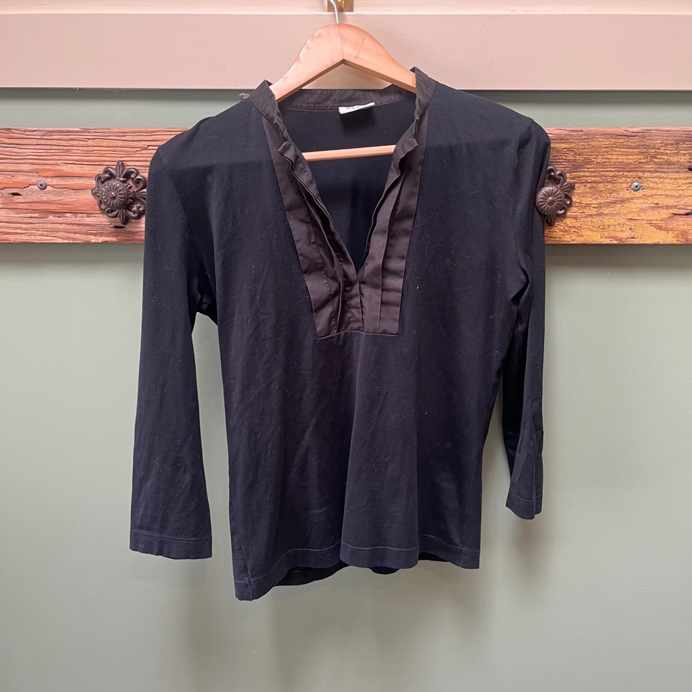 Akris Punto Black V-Neck Ruffle Trim 3/4 Sleeve Top Blouse US 8